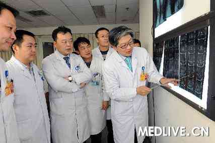 记中国骨科领军人、COA2011国际大会主席王