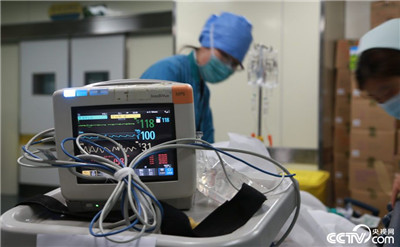 图说:北医三院产科男医生的一天